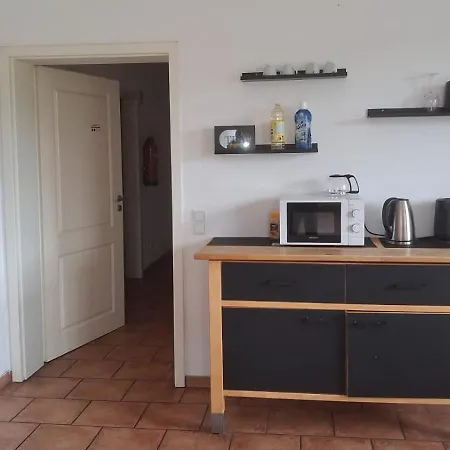 Natura Ferienhaus, In , Komfort Fuer Gaeste & Firmen ,wlan & Parkplatz Homestay szállás Rhauderfehn
